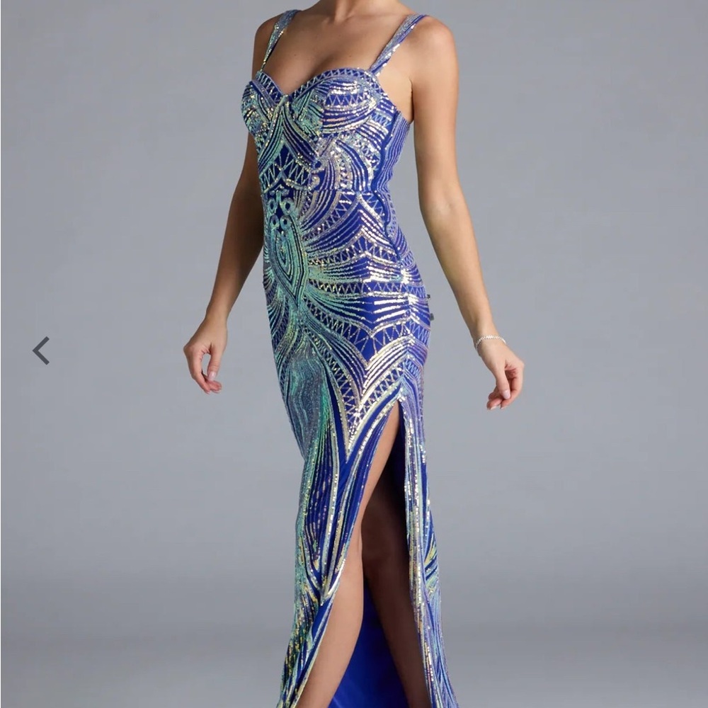 Windsor Elisa Iridescent Sequin High Slit Column Dress